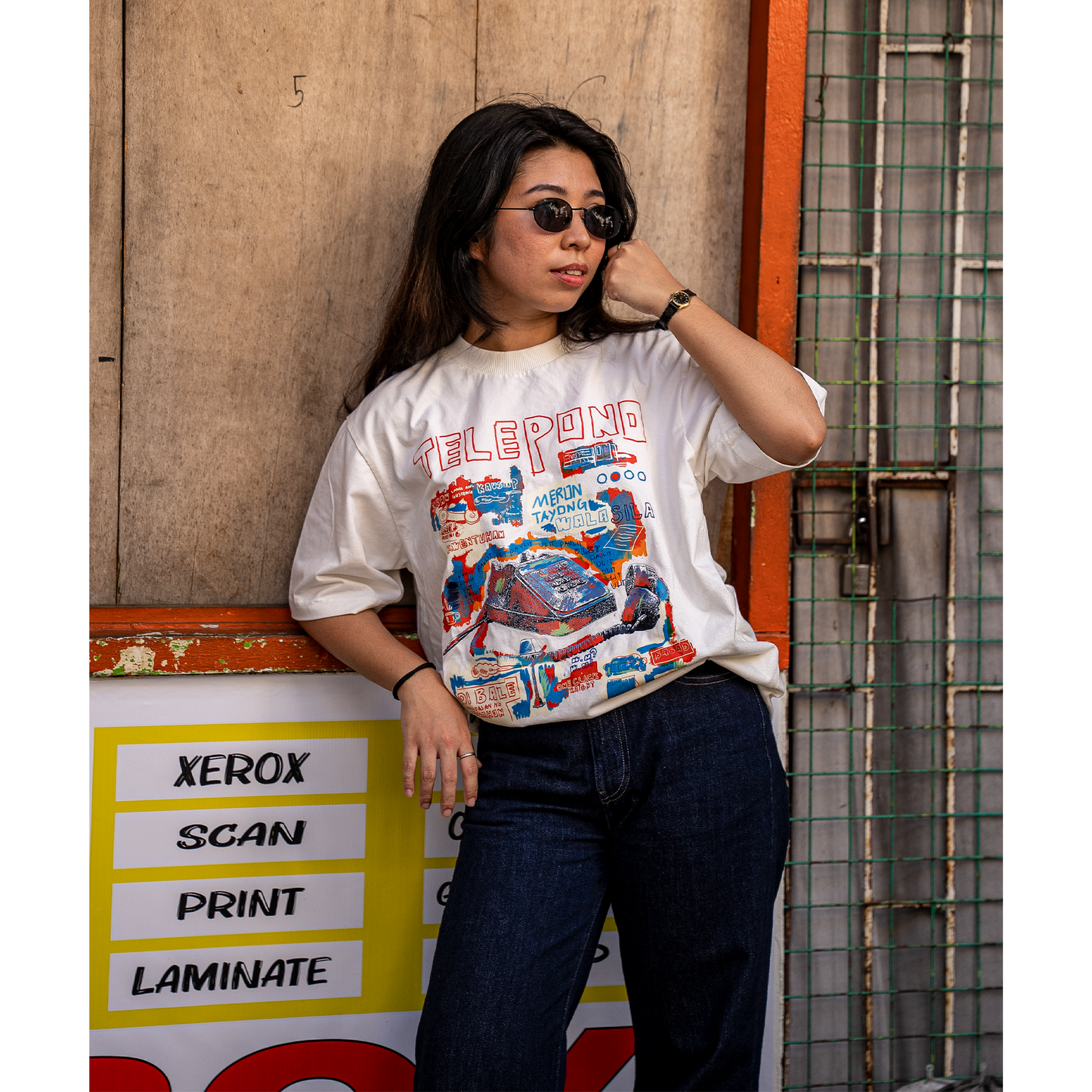 Telepono (Off-White)